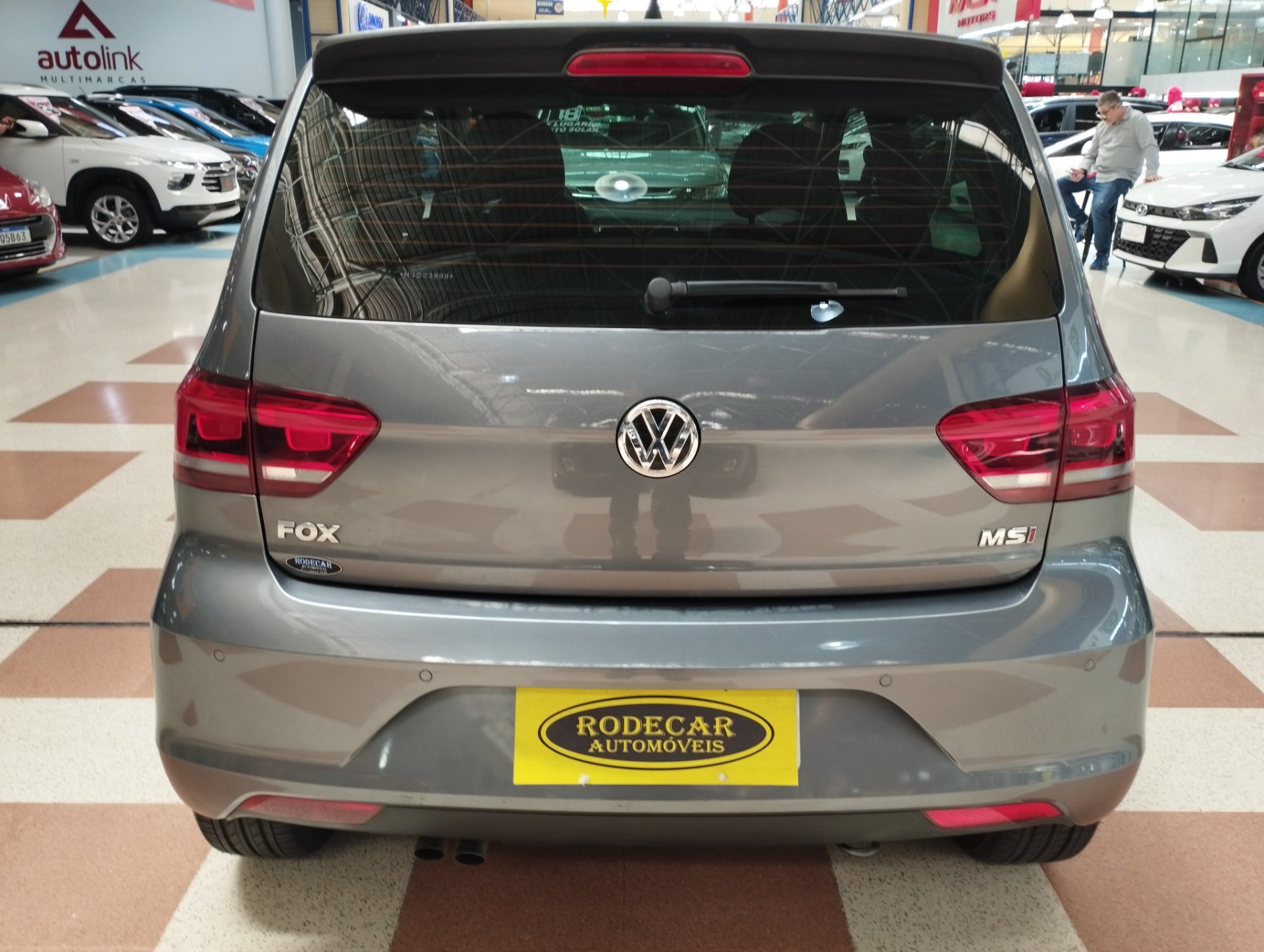 VOLKSWAGEN FOX