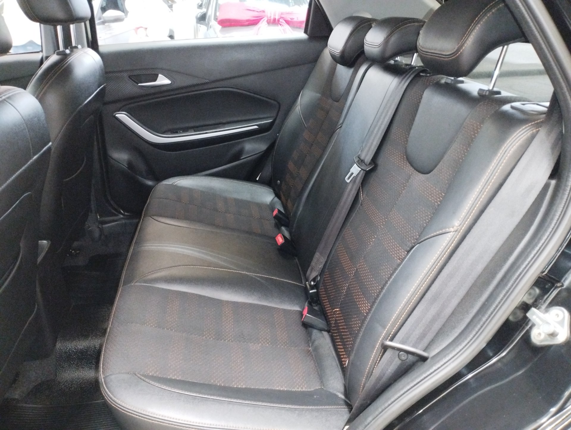 CHERY TIGGO 2
