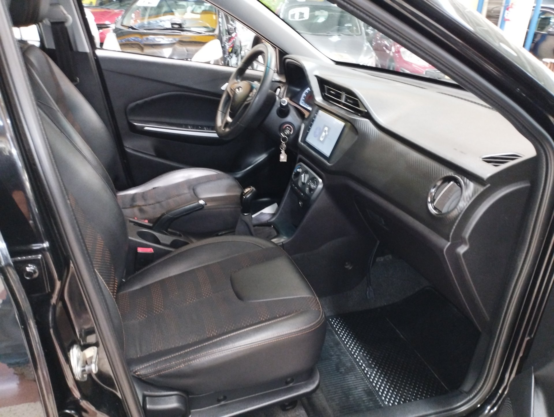 CHERY TIGGO 2