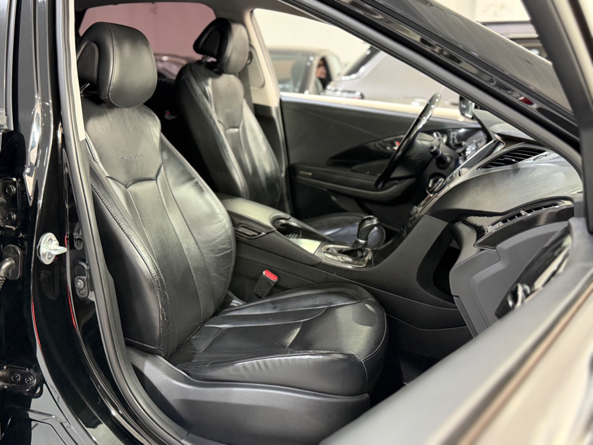 HYUNDAI AZERA