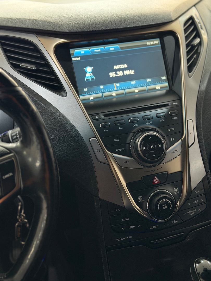 HYUNDAI AZERA