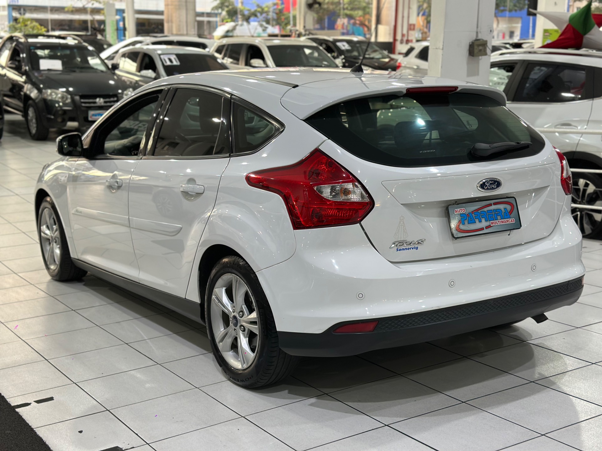 FORD FOCUS