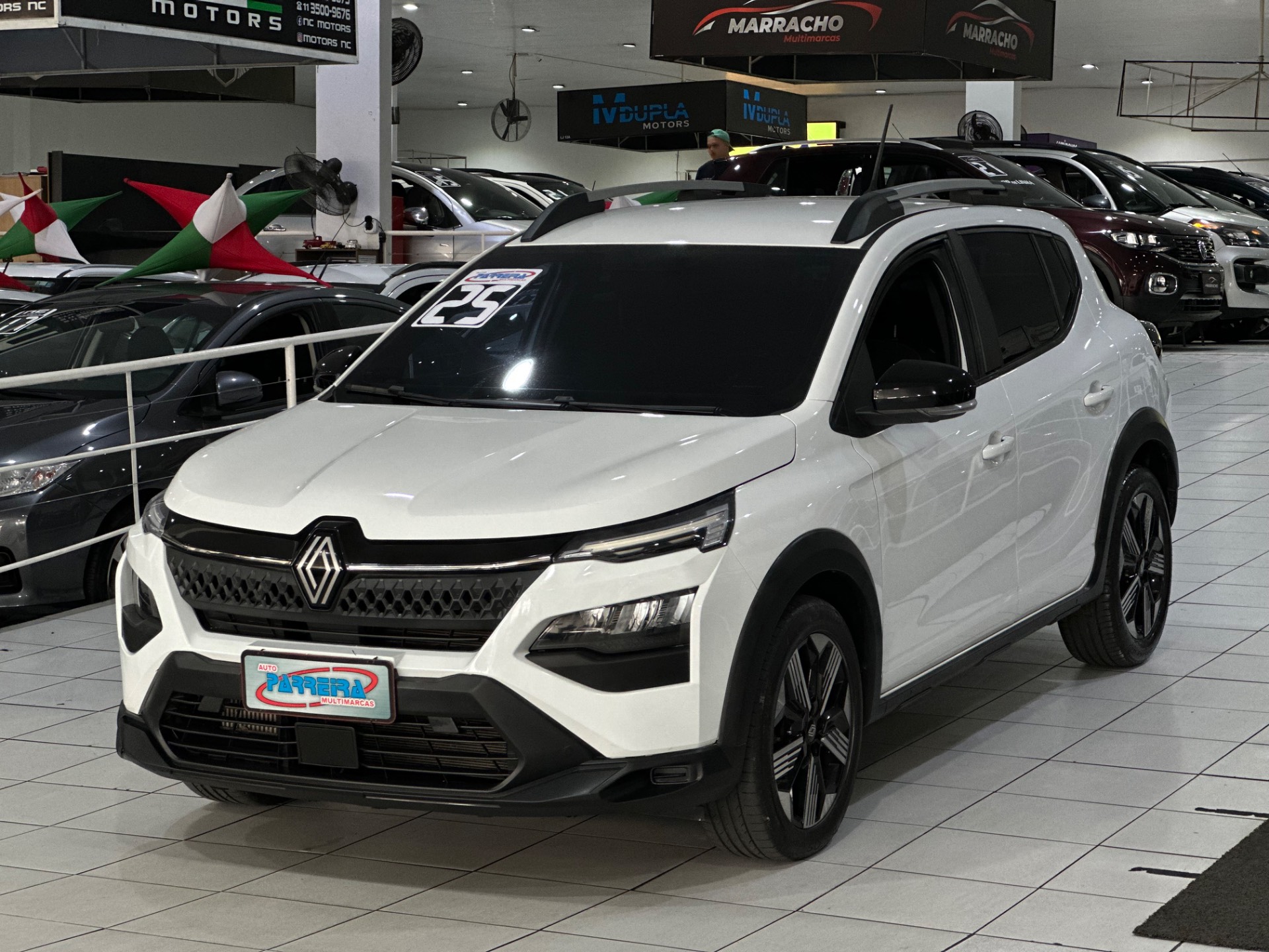 RENAULT JUVAQUATRE