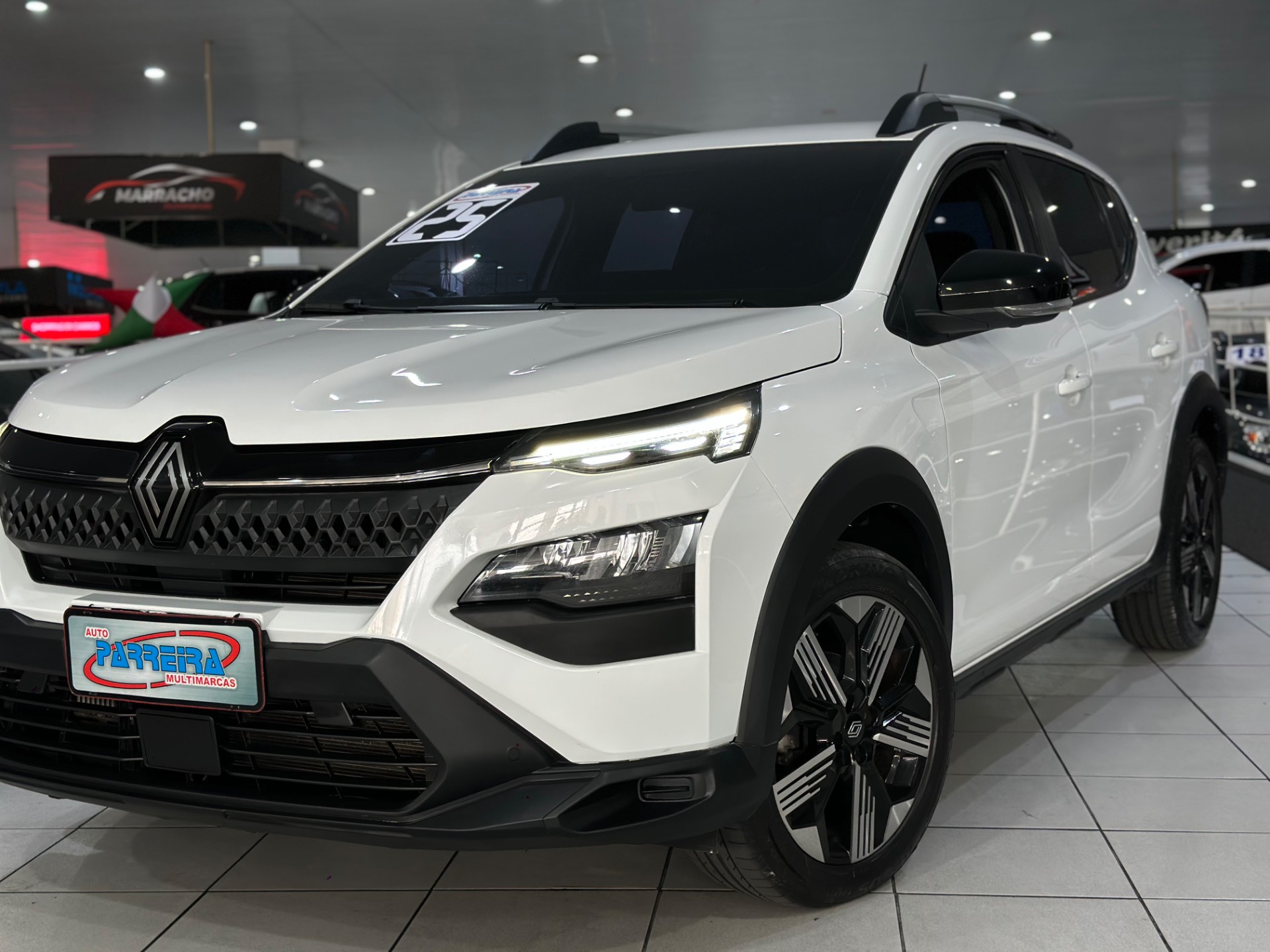 RENAULT JUVAQUATRE
