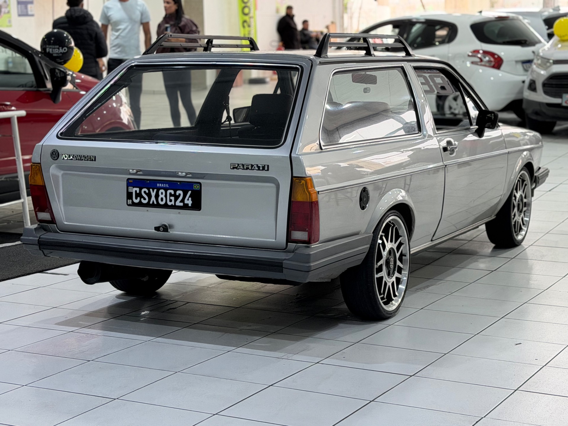 VOLKSWAGEN PARATI