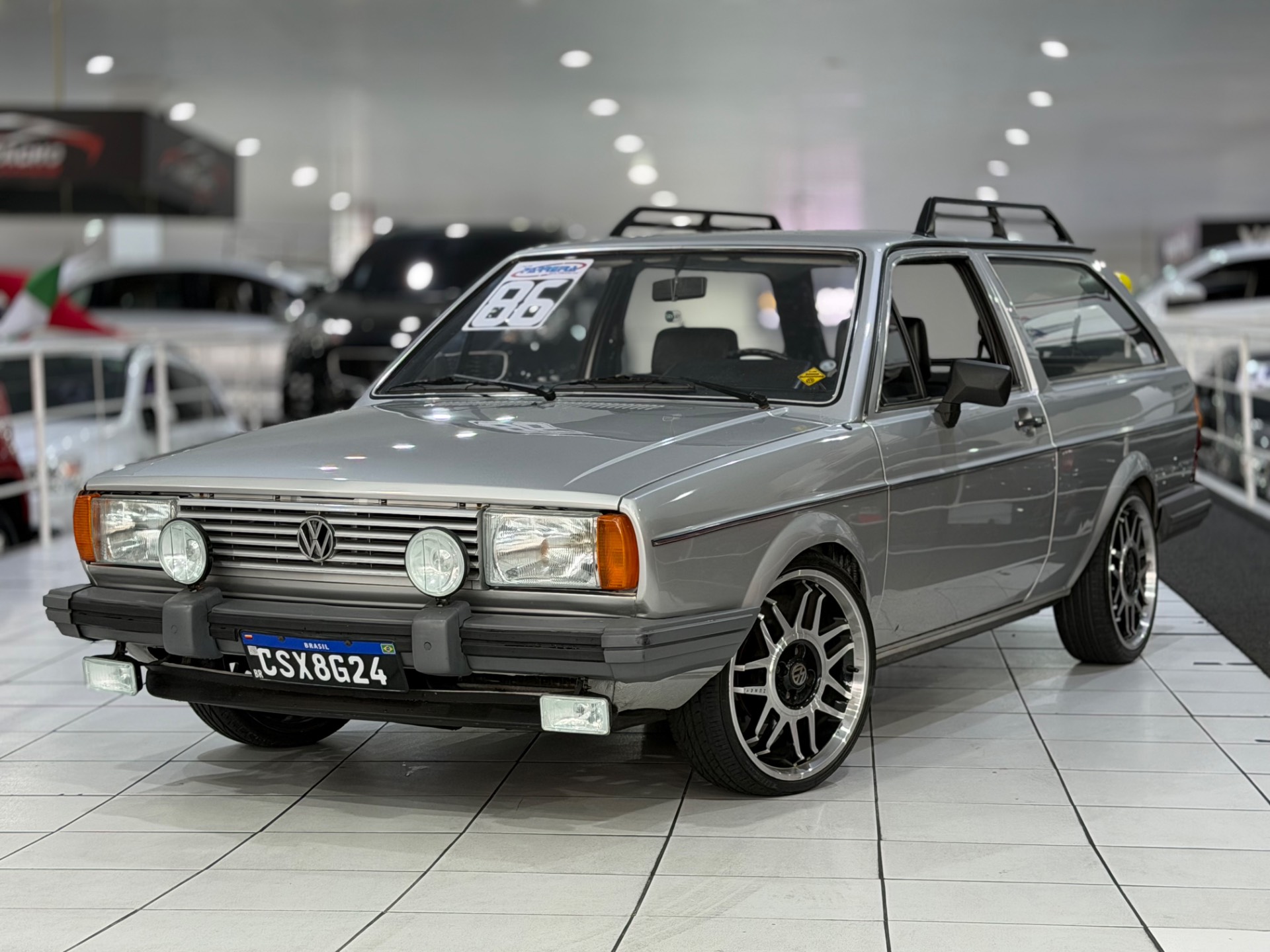 VOLKSWAGEN PARATI