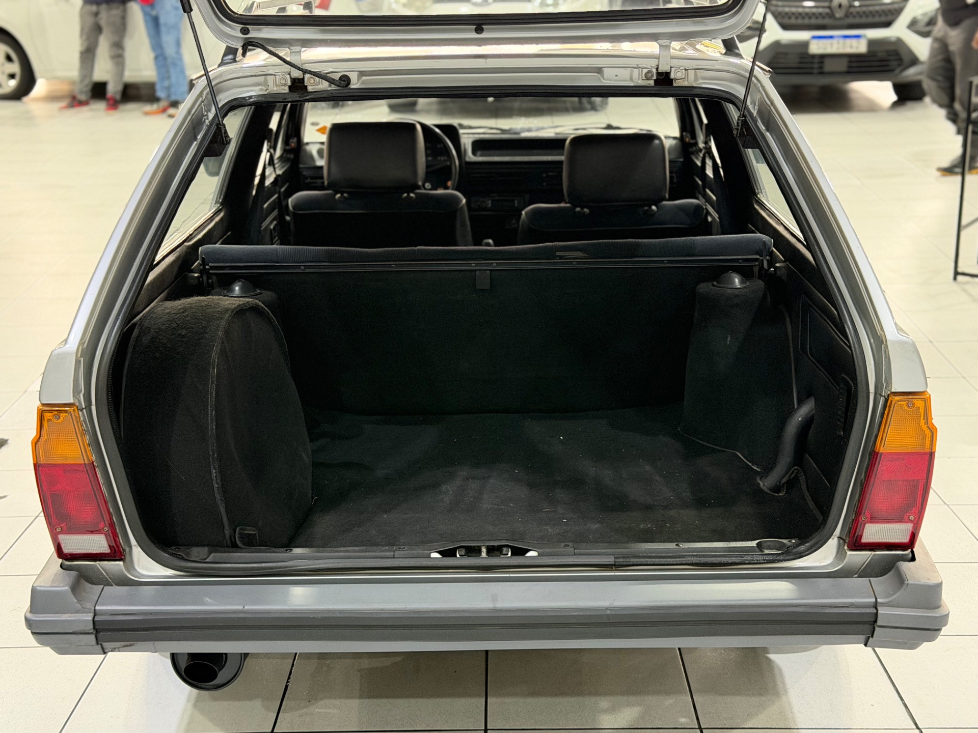 VOLKSWAGEN PARATI