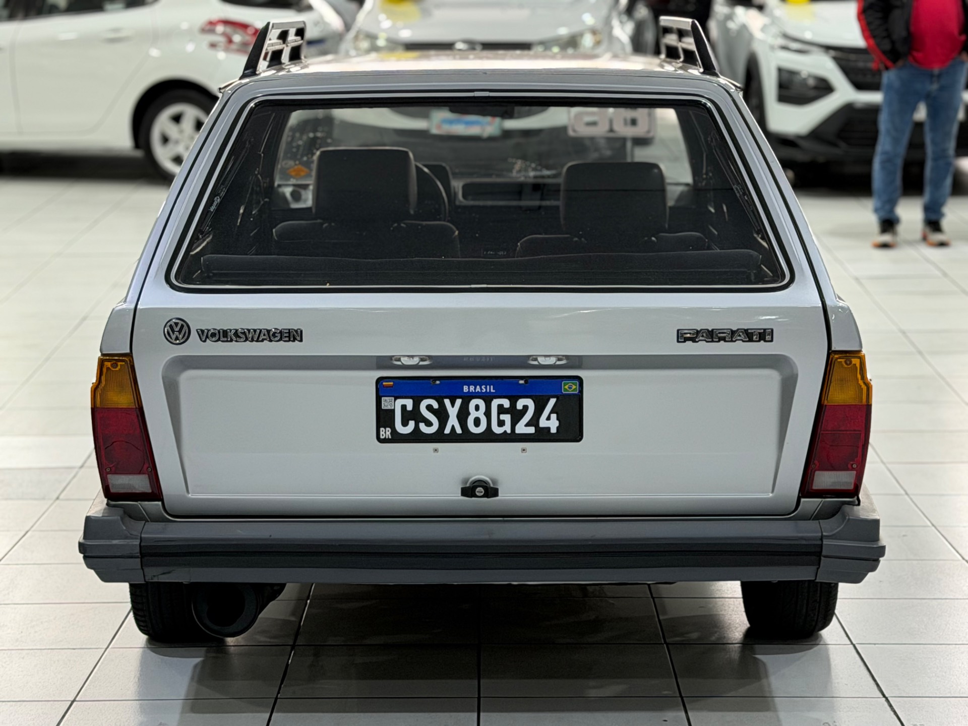 VOLKSWAGEN PARATI