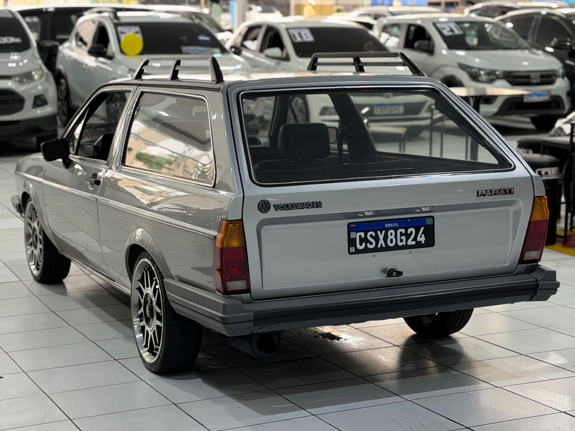 VOLKSWAGEN PARATI
