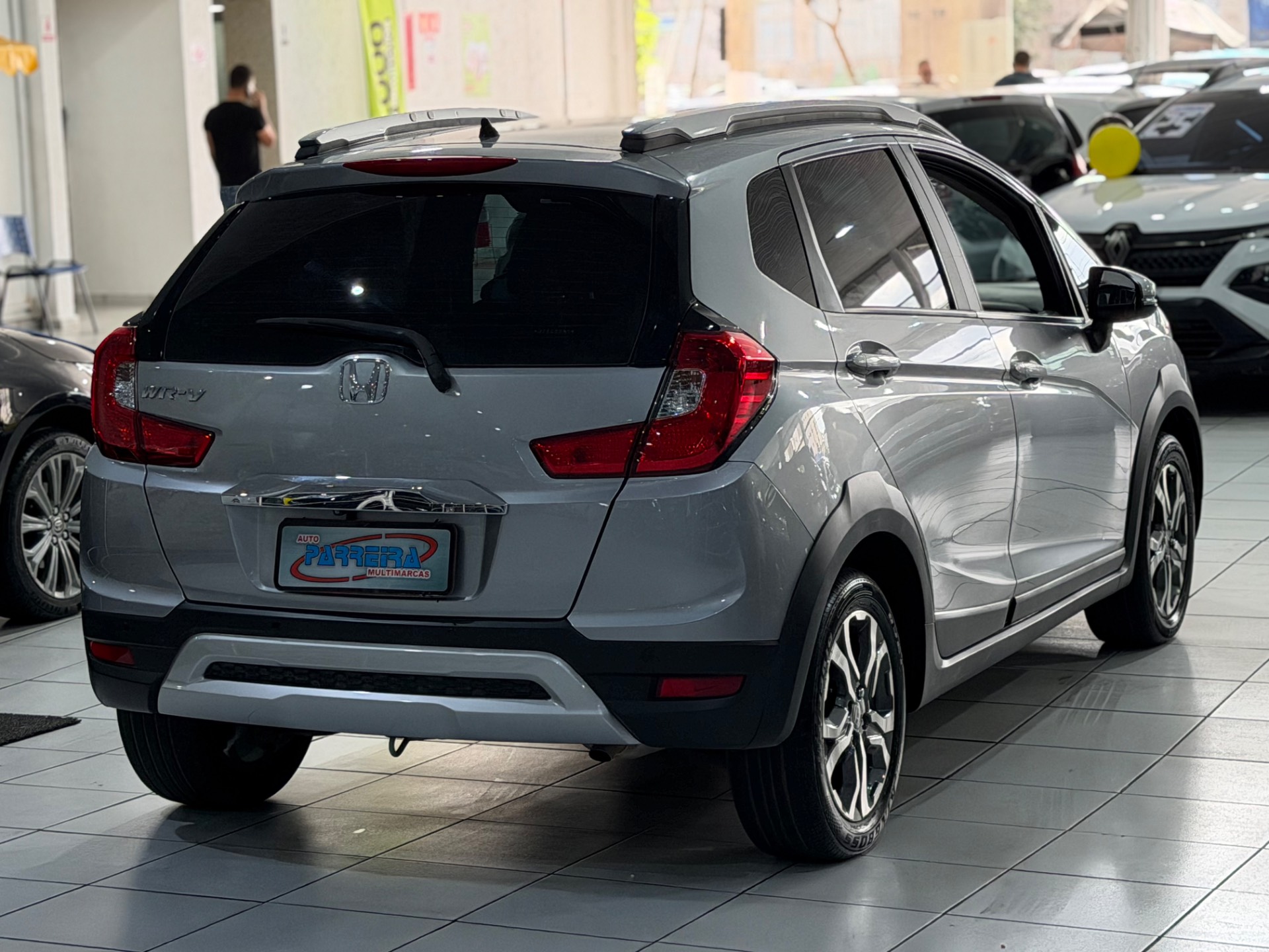 HONDA WR-V