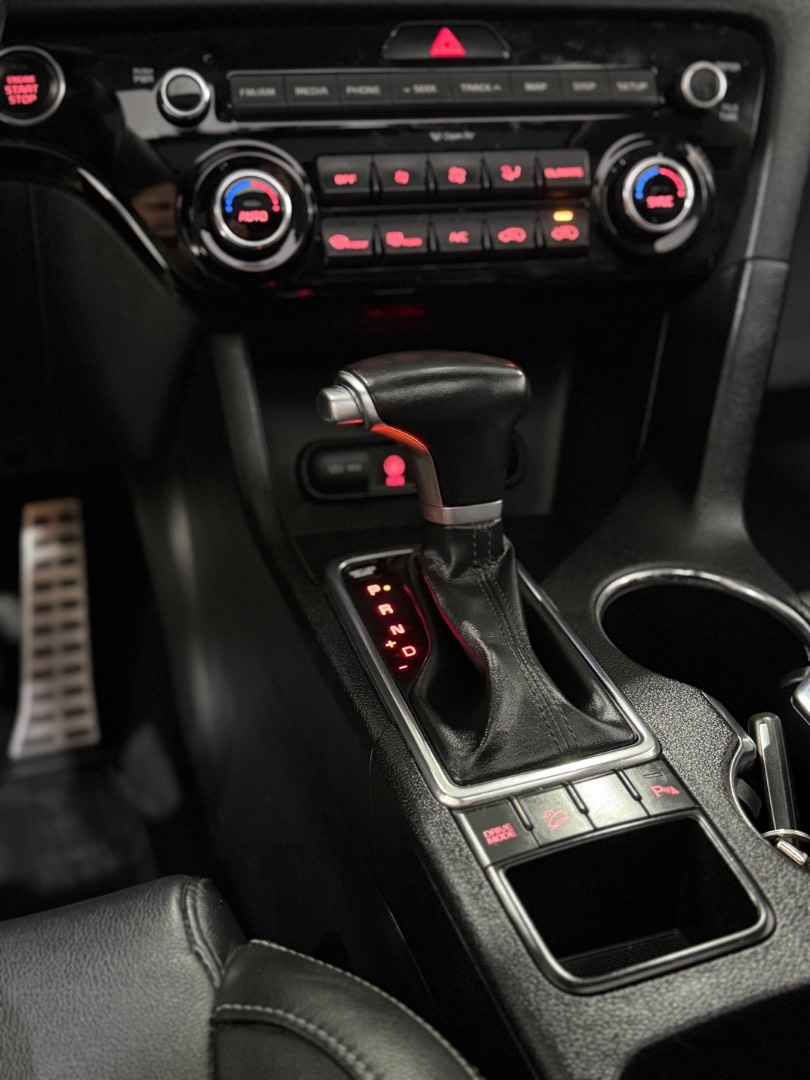 KIA SPORTAGE