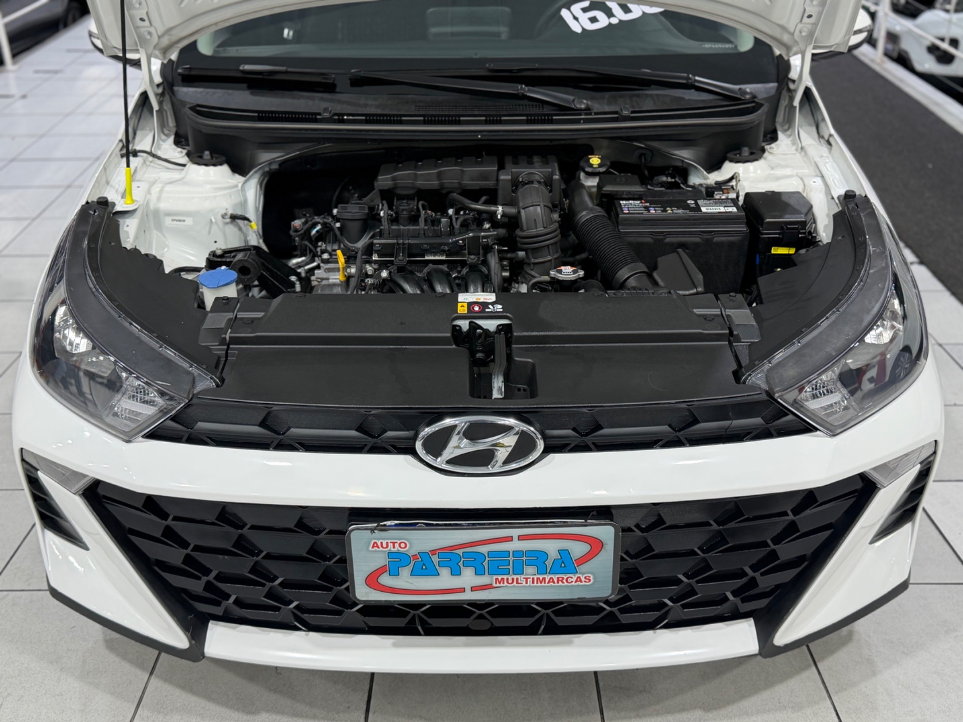 HYUNDAI HB20