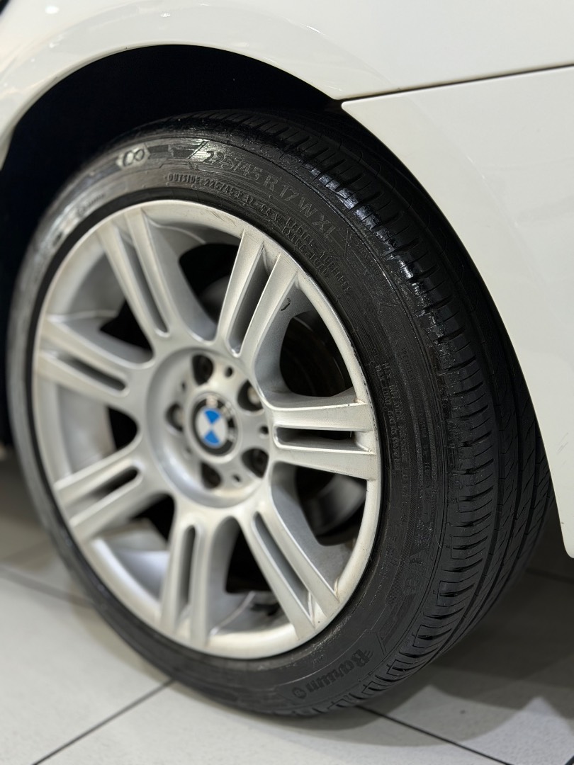 BMW 318i