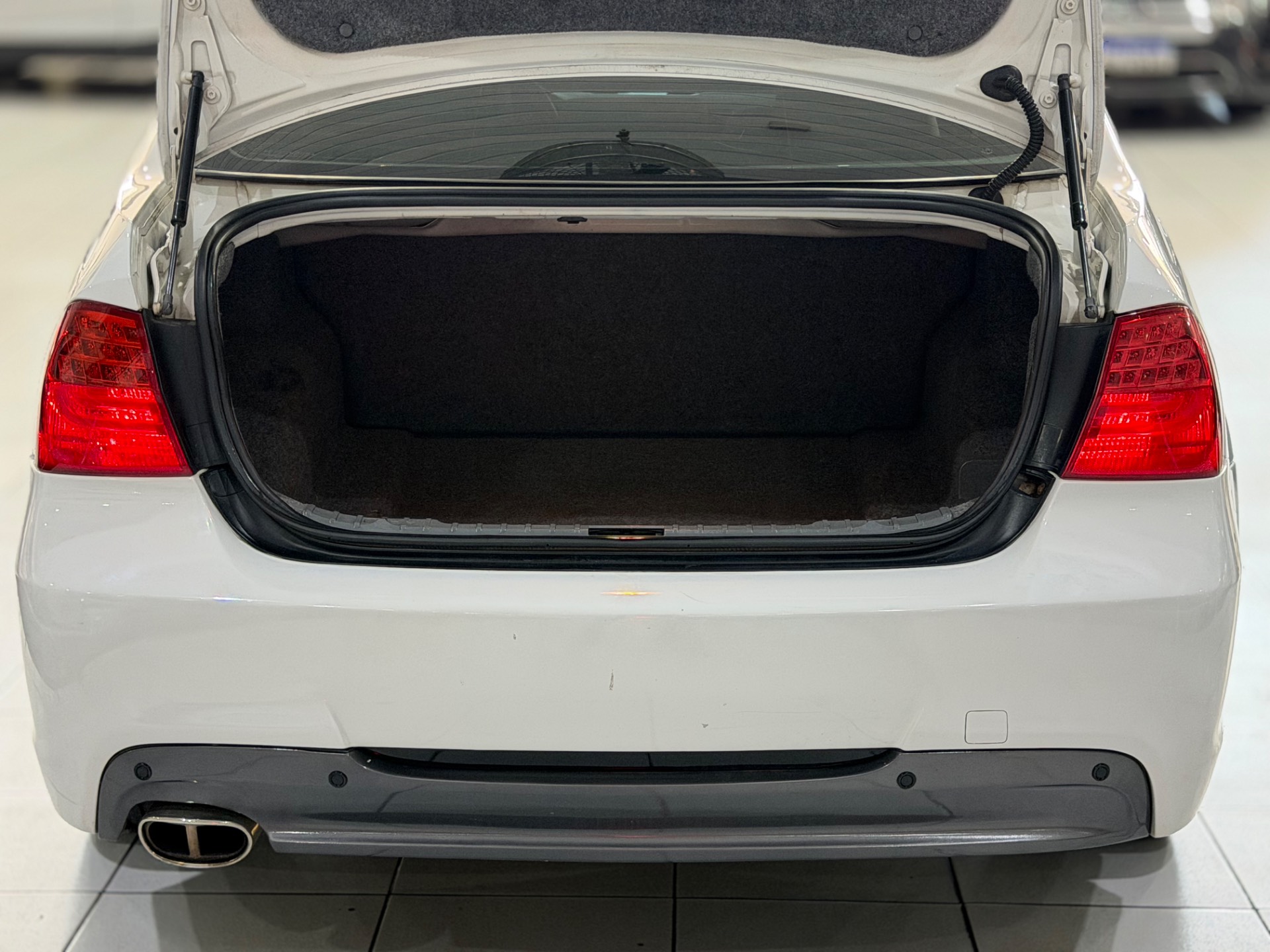 BMW 318i