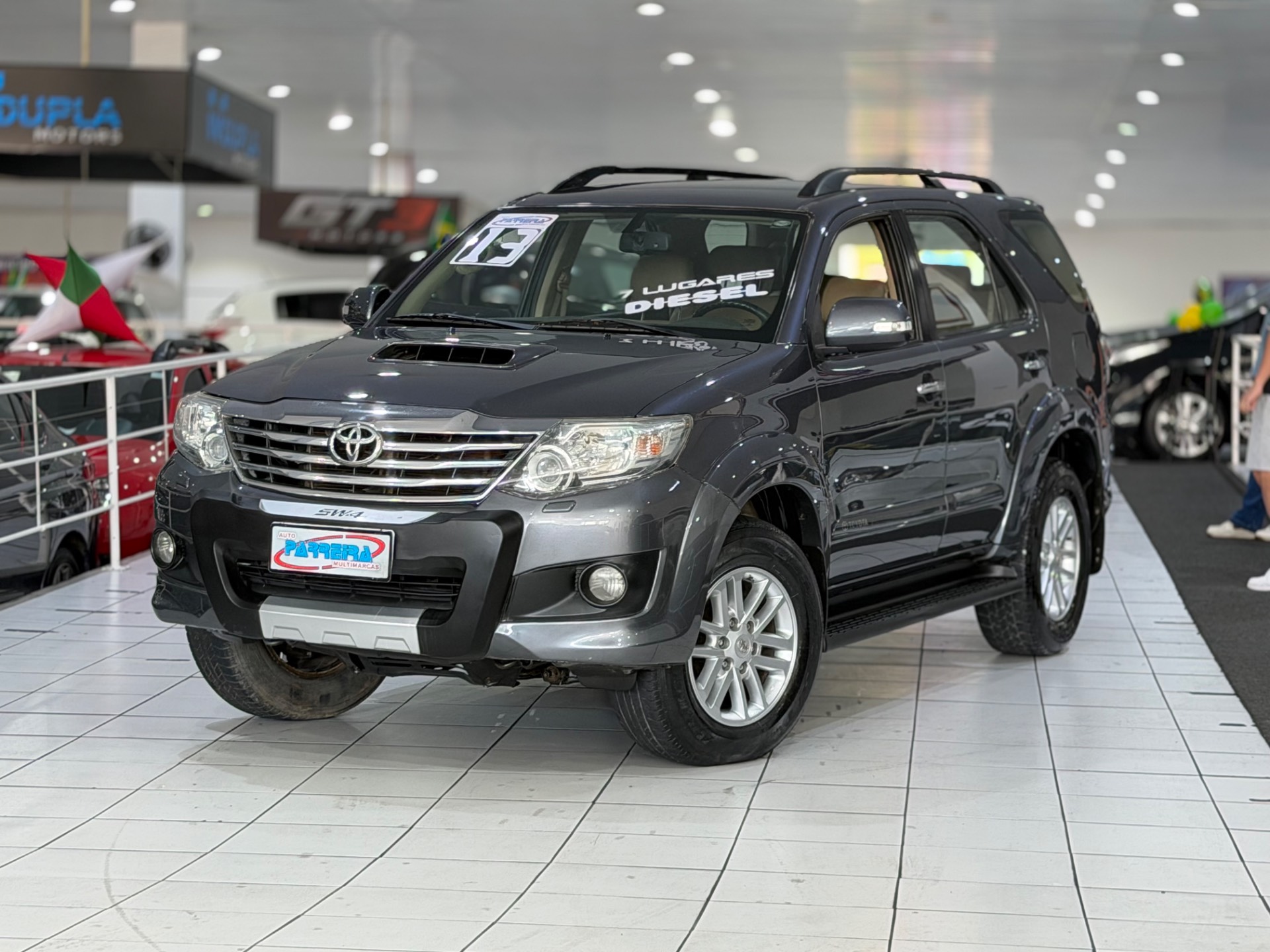 TOYOTA HILUX SW4