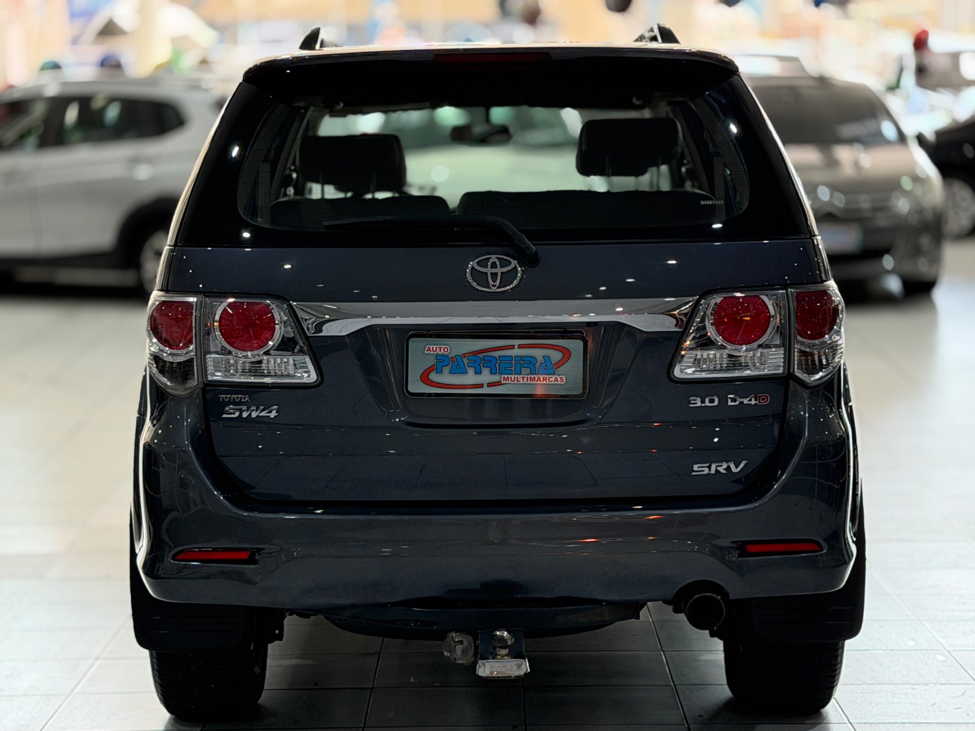 TOYOTA HILUX SW4