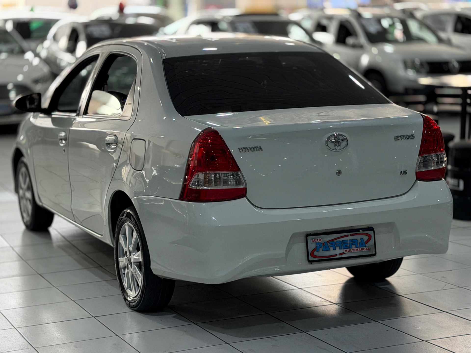 TOYOTA ETIOS
