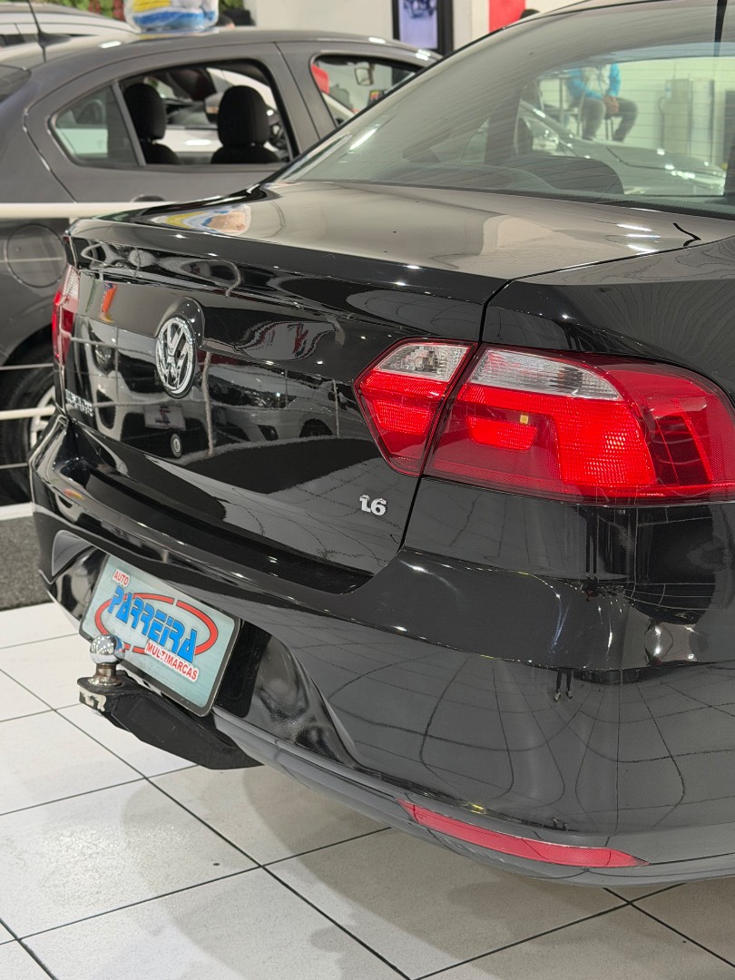 VOLKSWAGEN VOYAGE