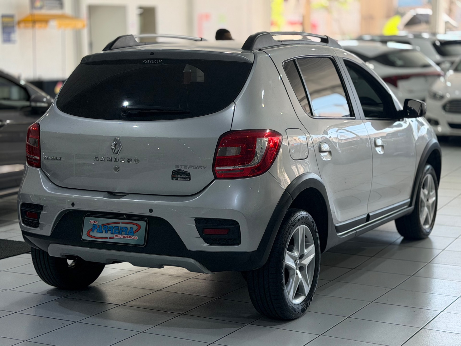 RENAULT SANDERO