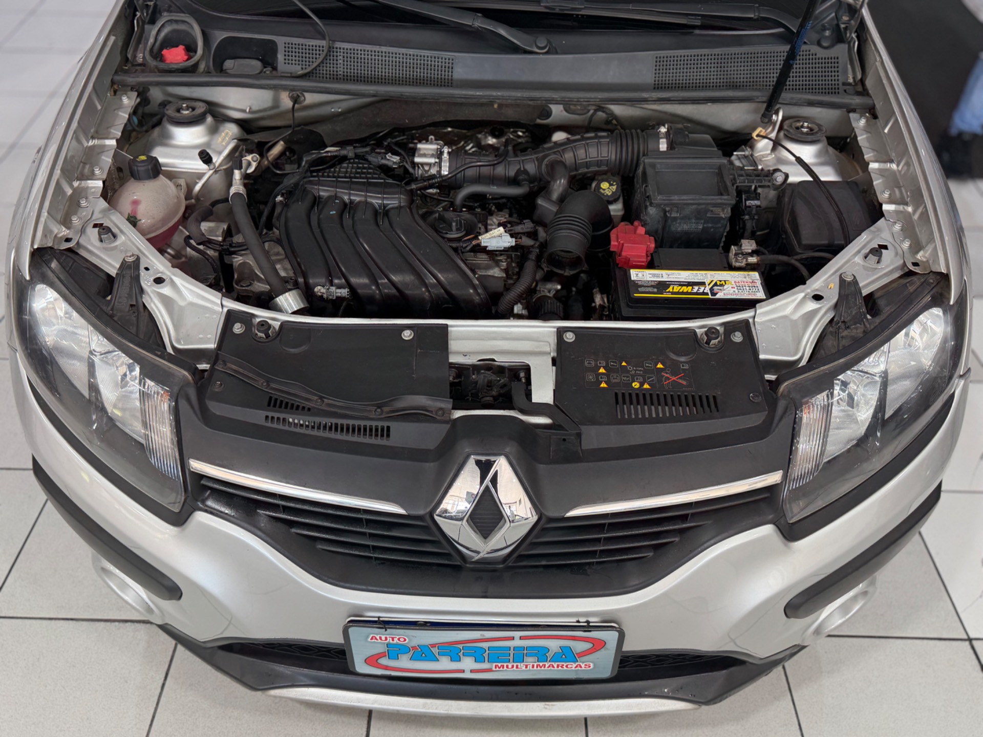 RENAULT SANDERO