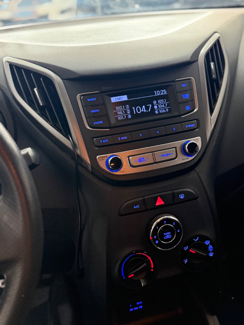 HYUNDAI HB20X
