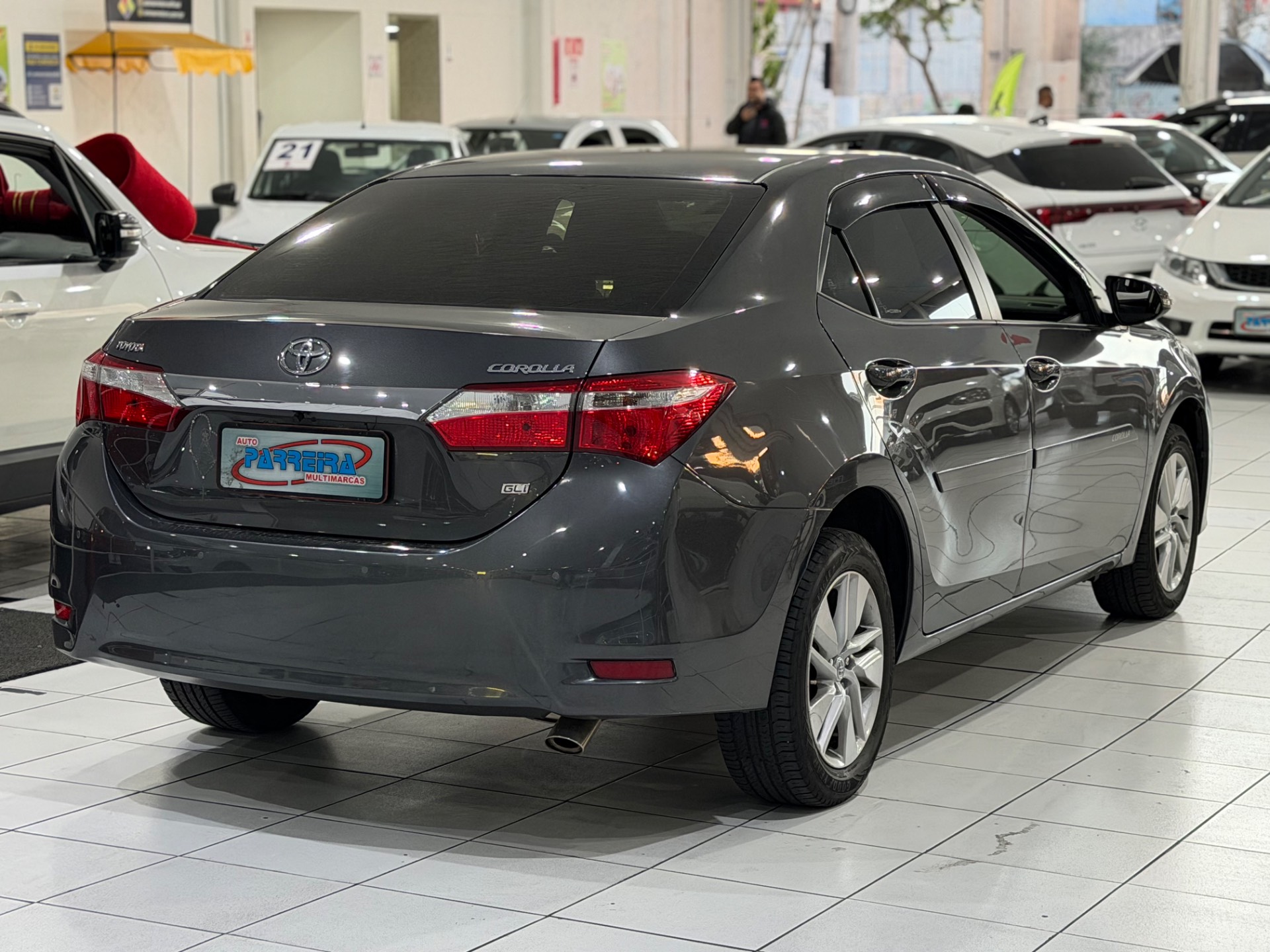 TOYOTA COROLLA