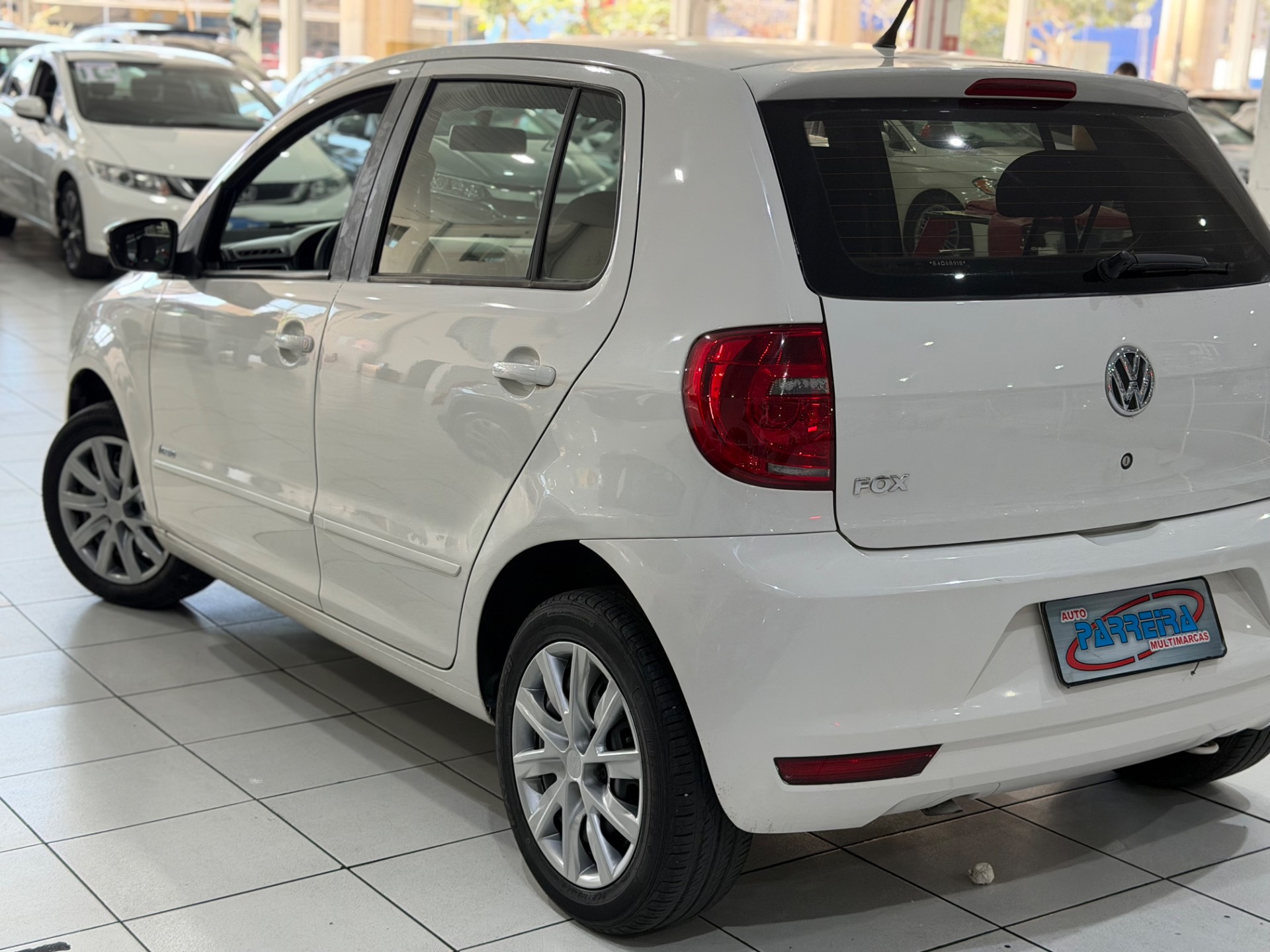 VOLKSWAGEN FOX