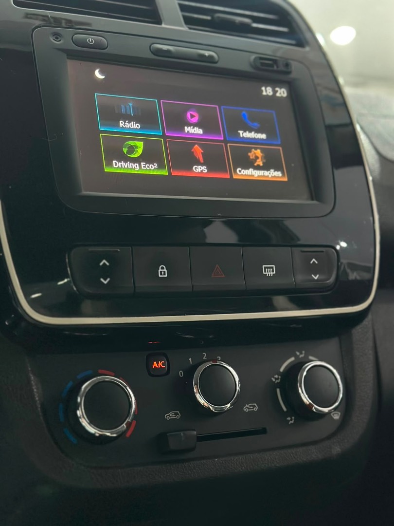 RENAULT KWID