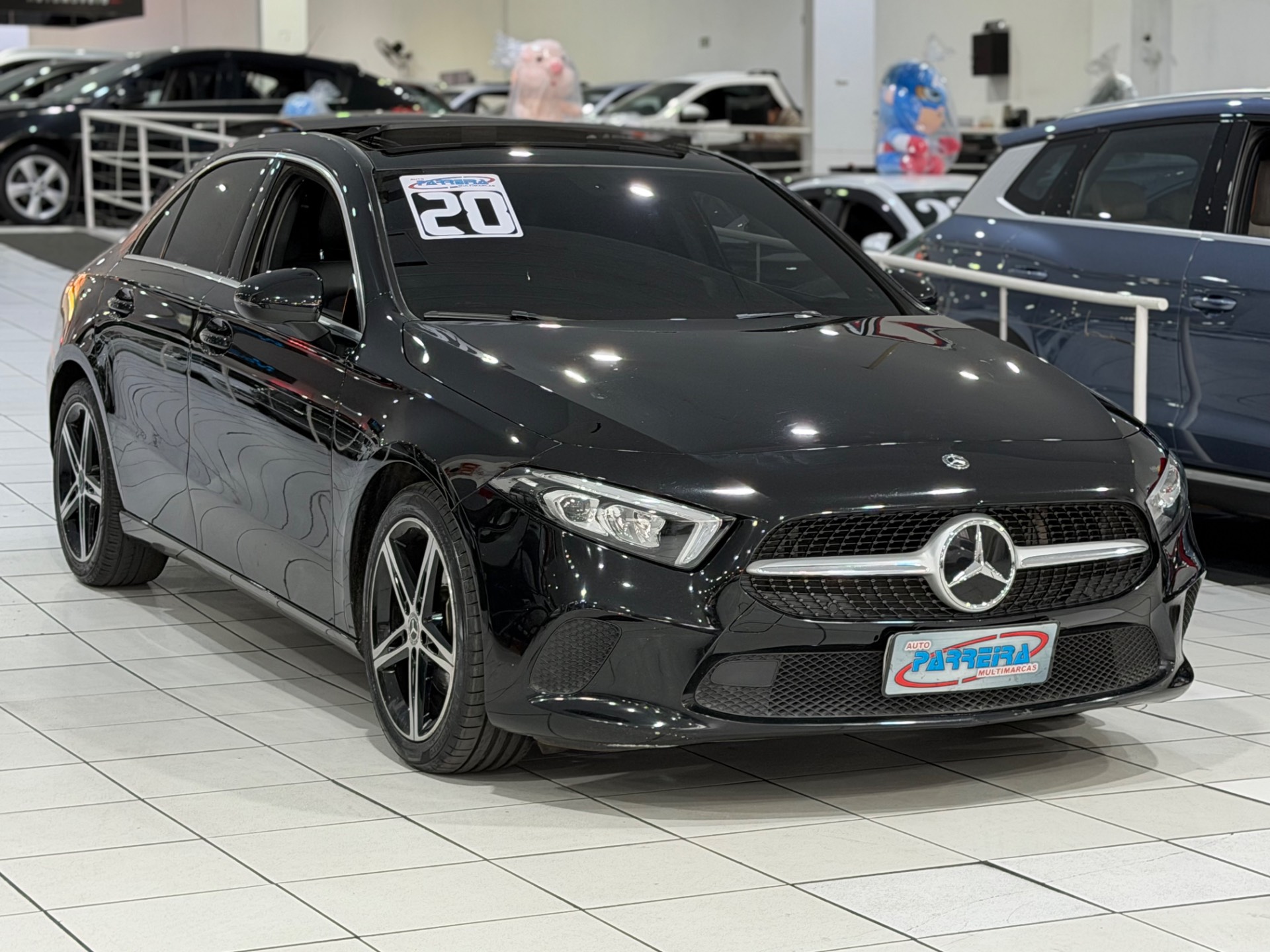 MERCEDES-BENZ A 200