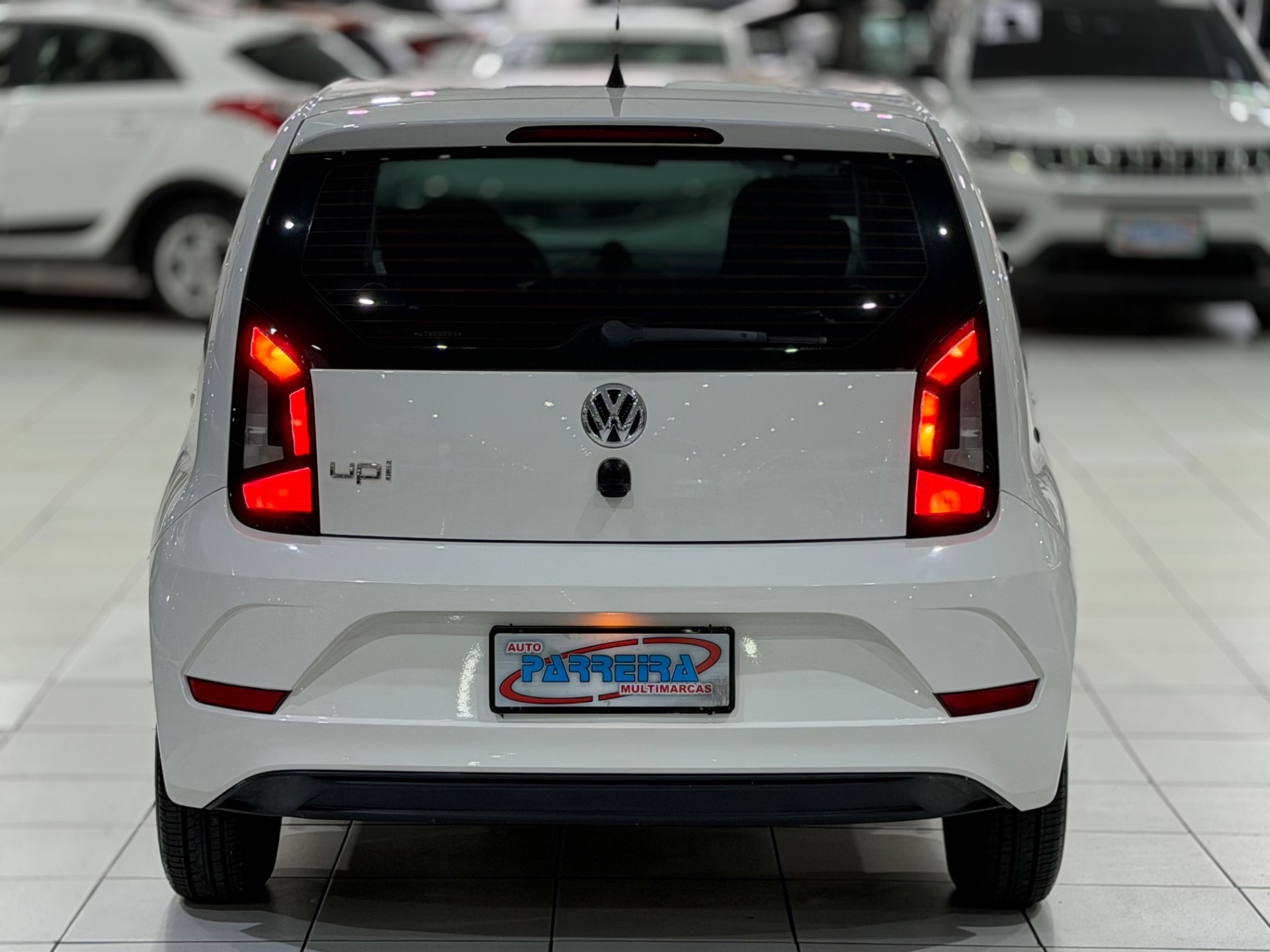 VOLKSWAGEN UP
