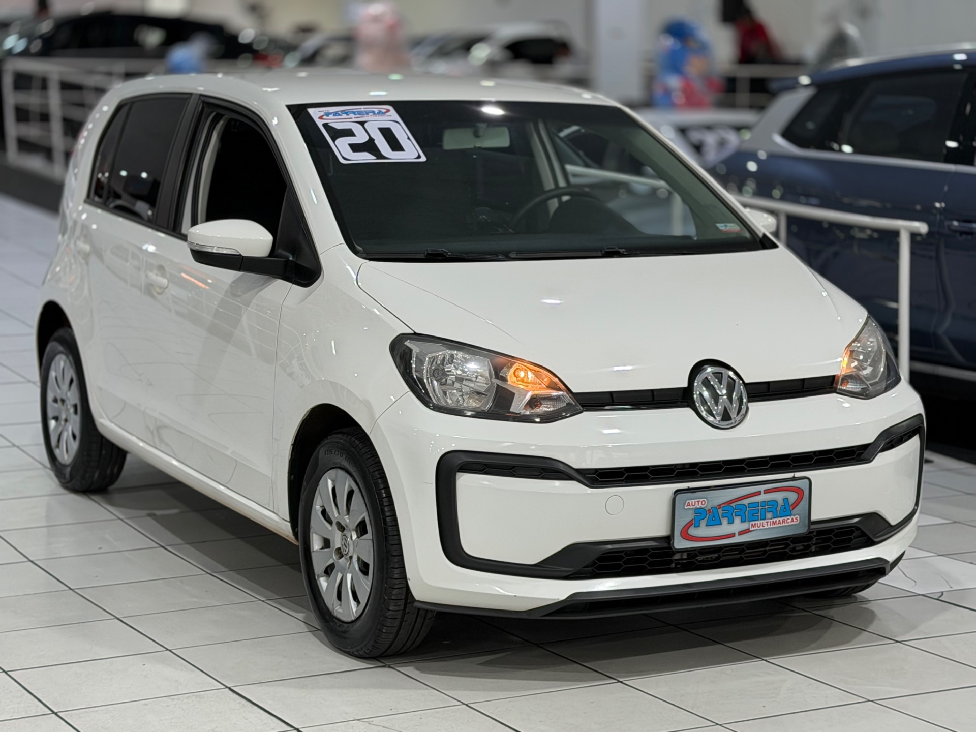 VOLKSWAGEN UP