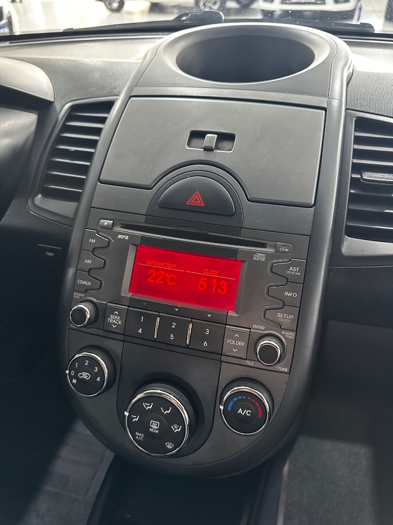 KIA SOUL