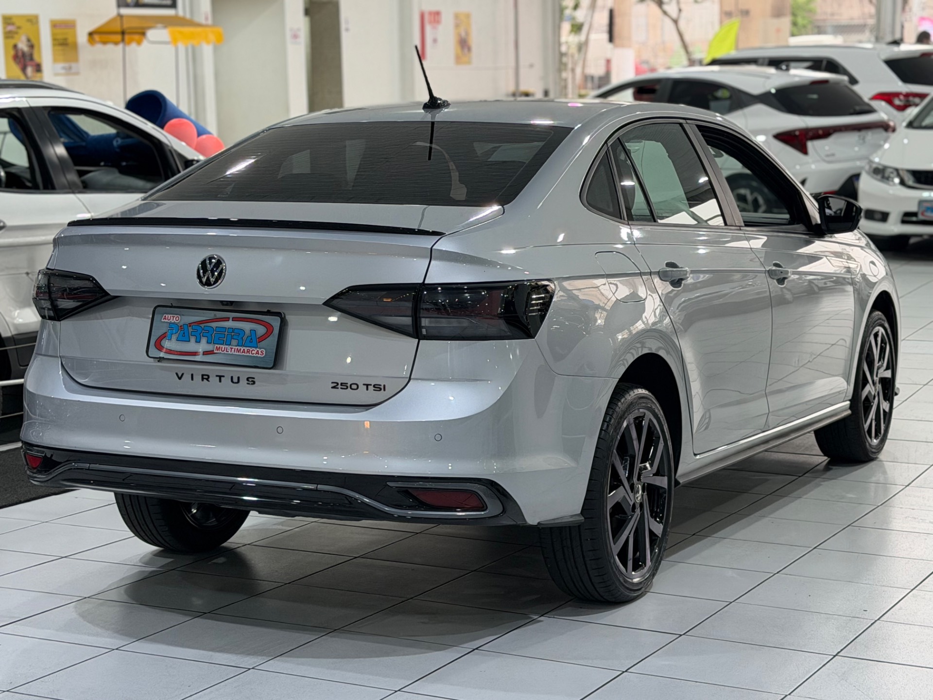 VOLKSWAGEN VIRTUS
