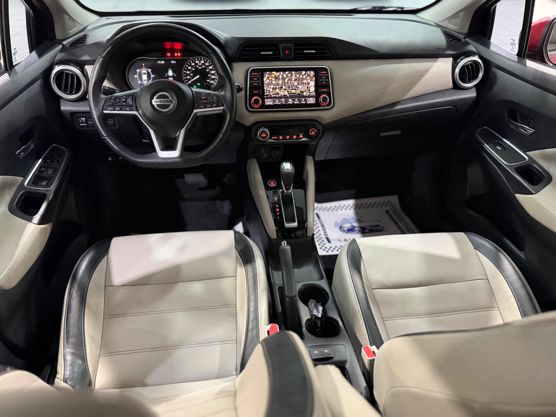 NISSAN VERSA