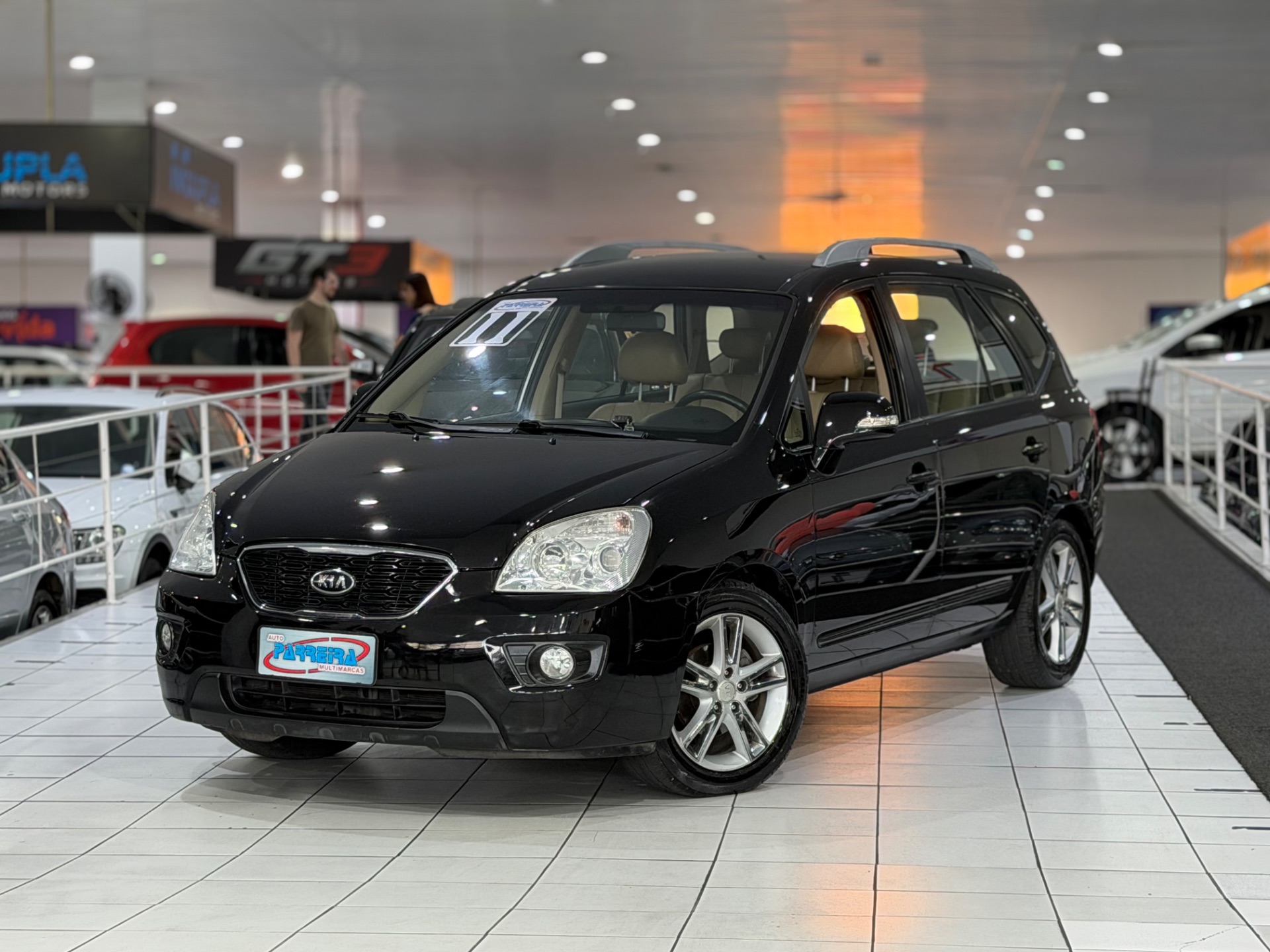 KIA CARENS