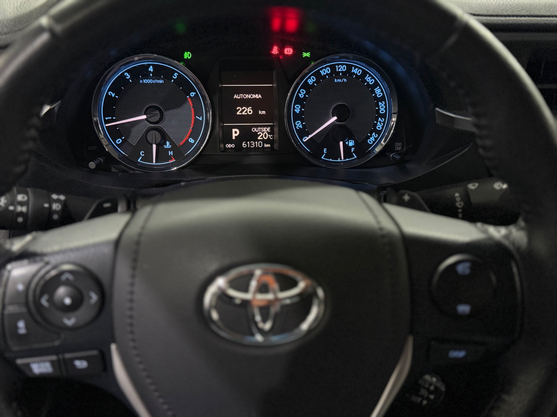 TOYOTA COROLLA