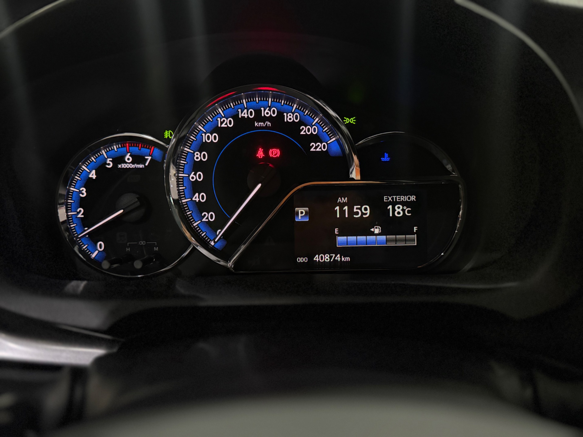 TOYOTA YARIS