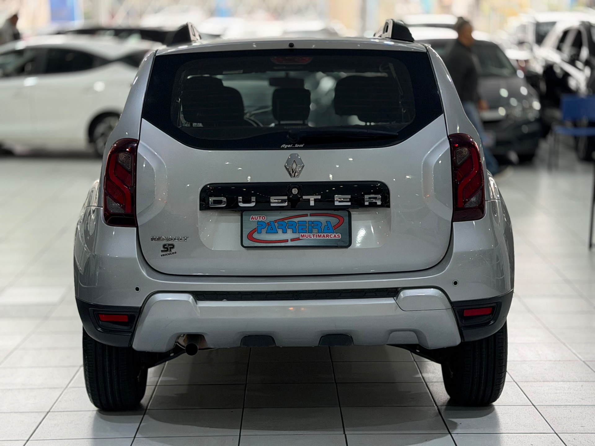 RENAULT DUSTER