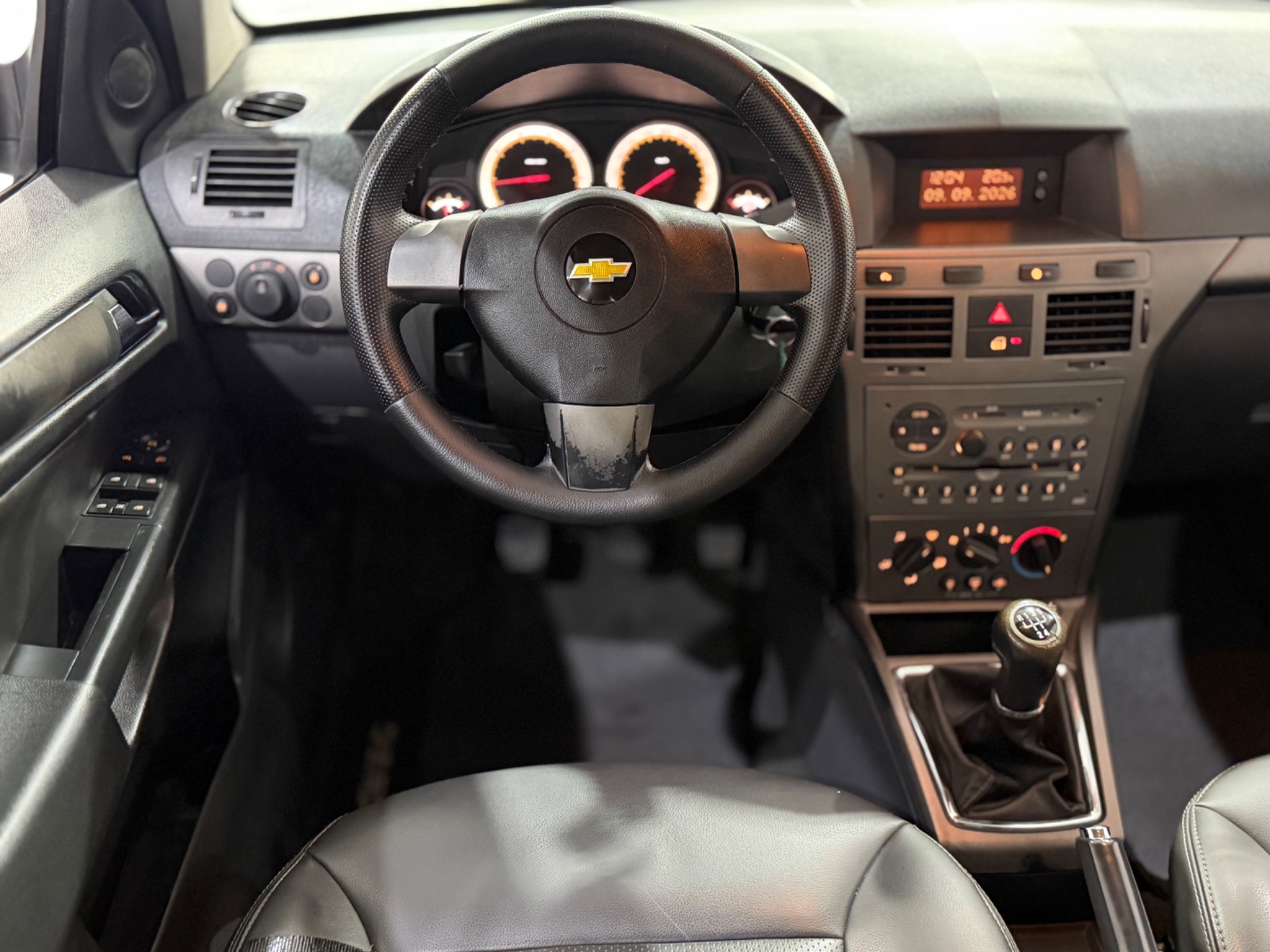 CHEVROLET VECTRA