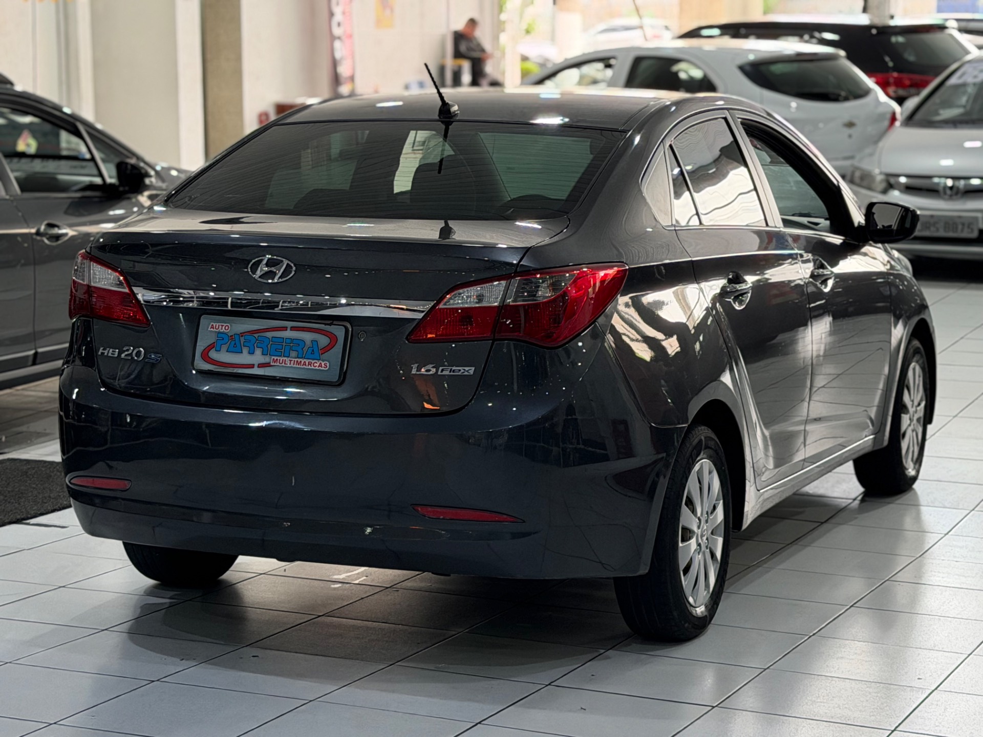 HYUNDAI HB20S