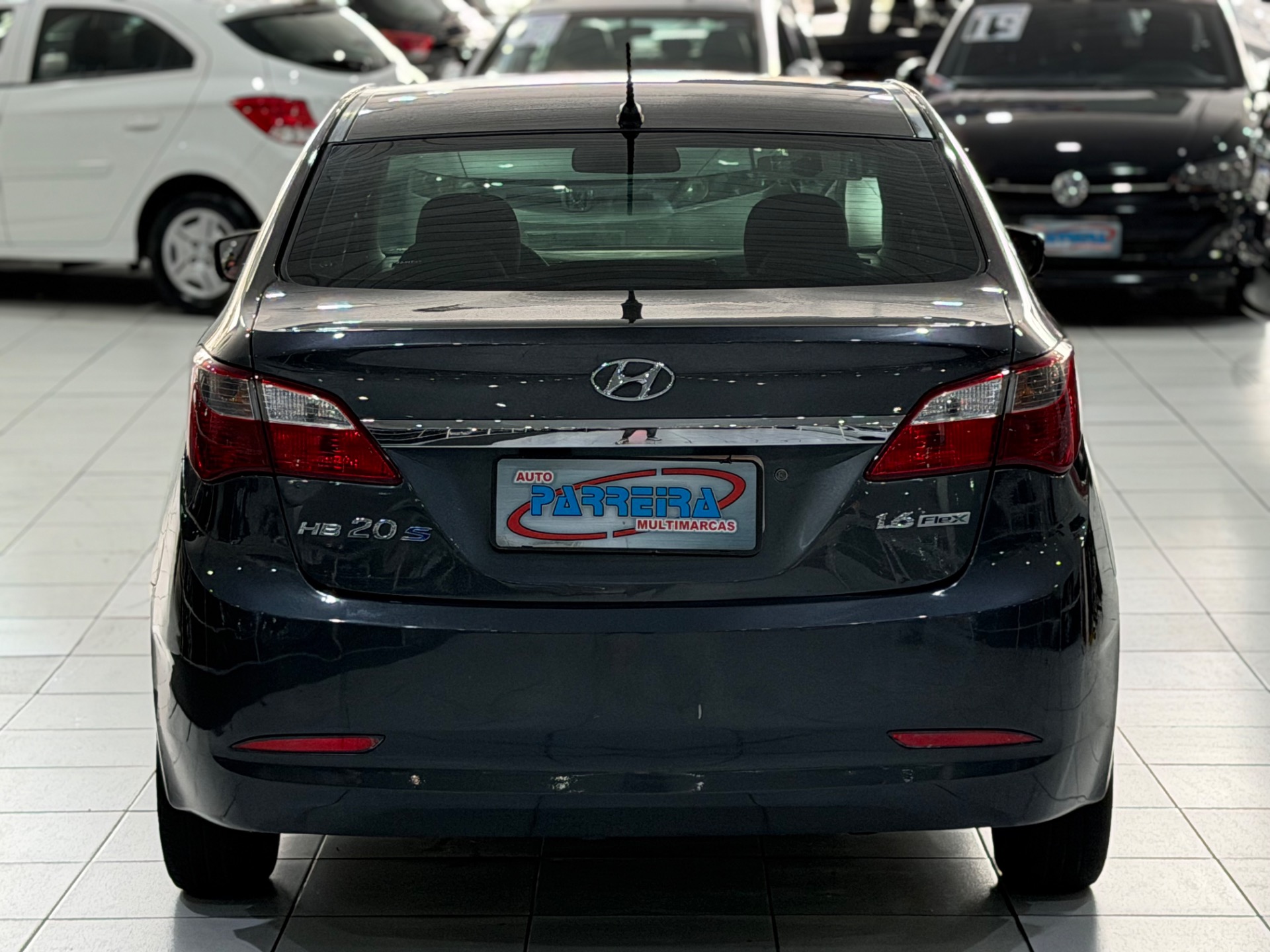 HYUNDAI HB20S