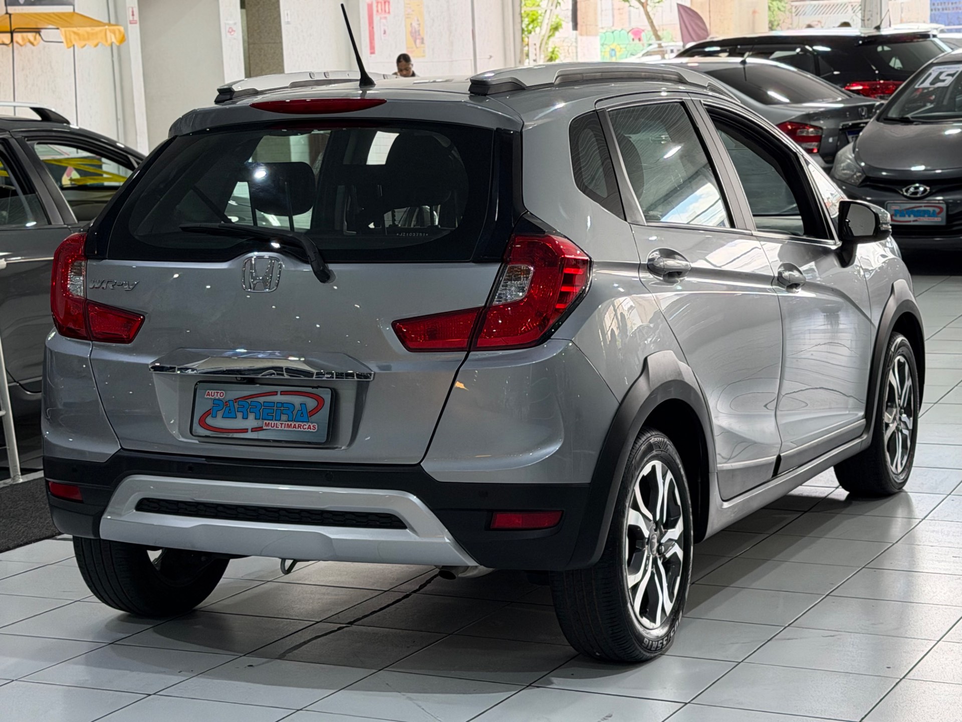 HONDA WR-V