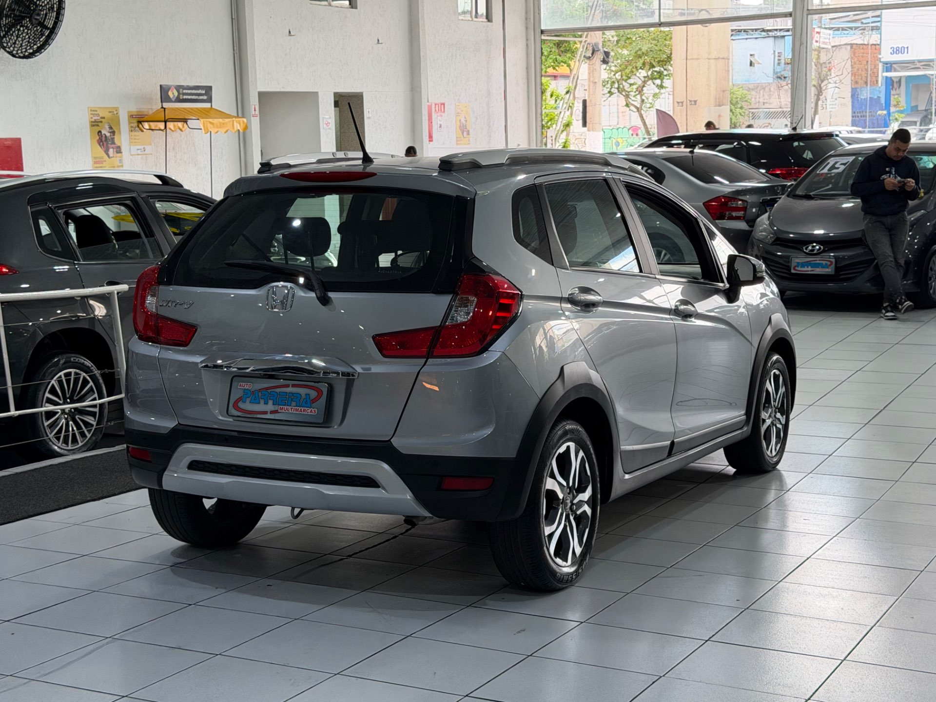 HONDA WR-V