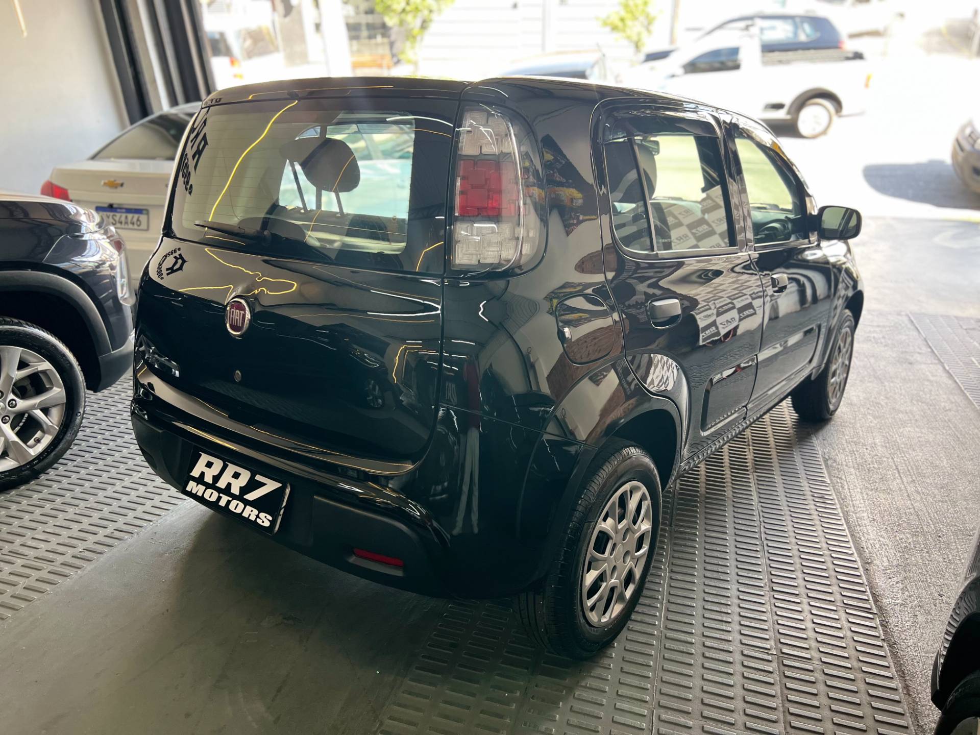 FIAT UNO