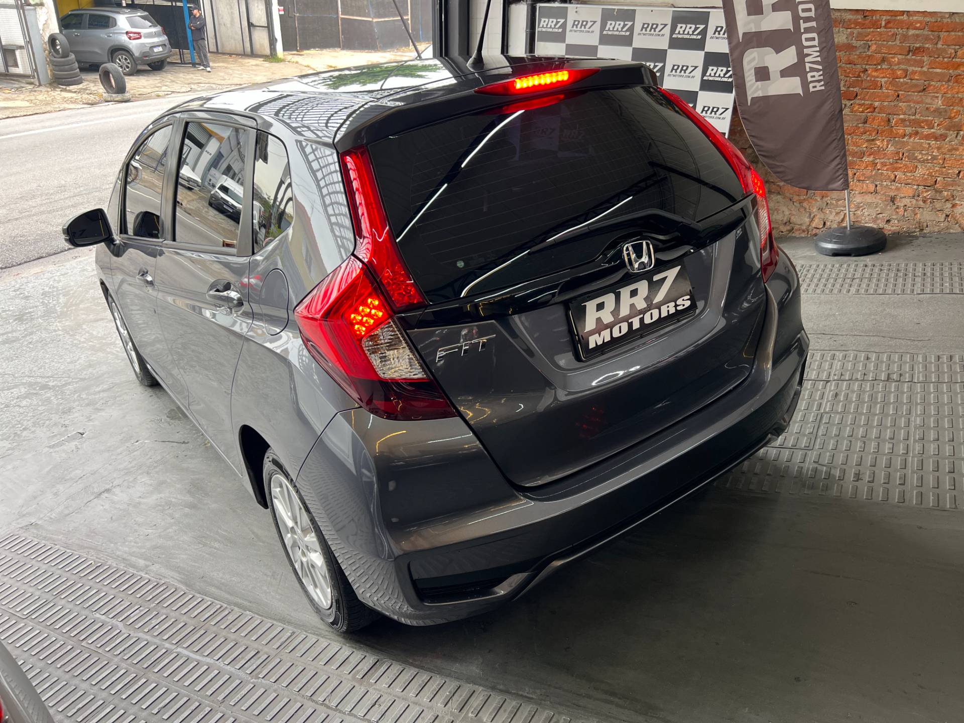 HONDA FIT