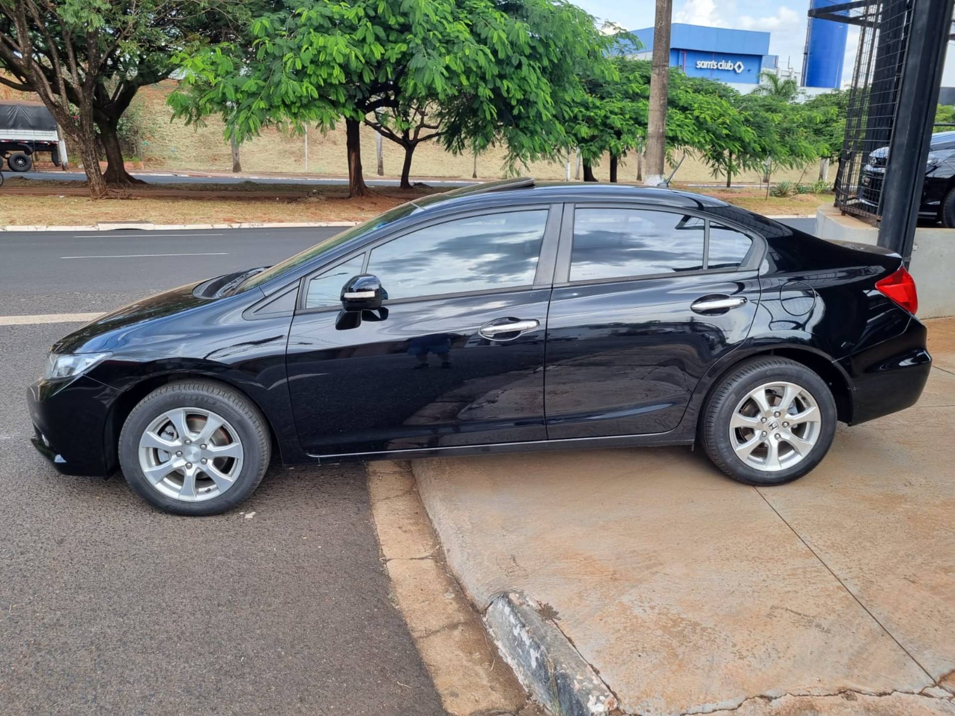 HONDA CIVIC