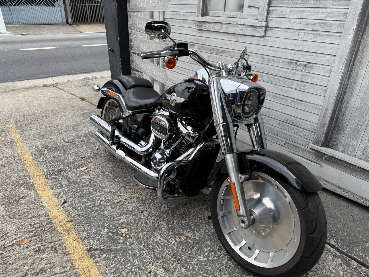 SOFTAIL FAT BOY 114 