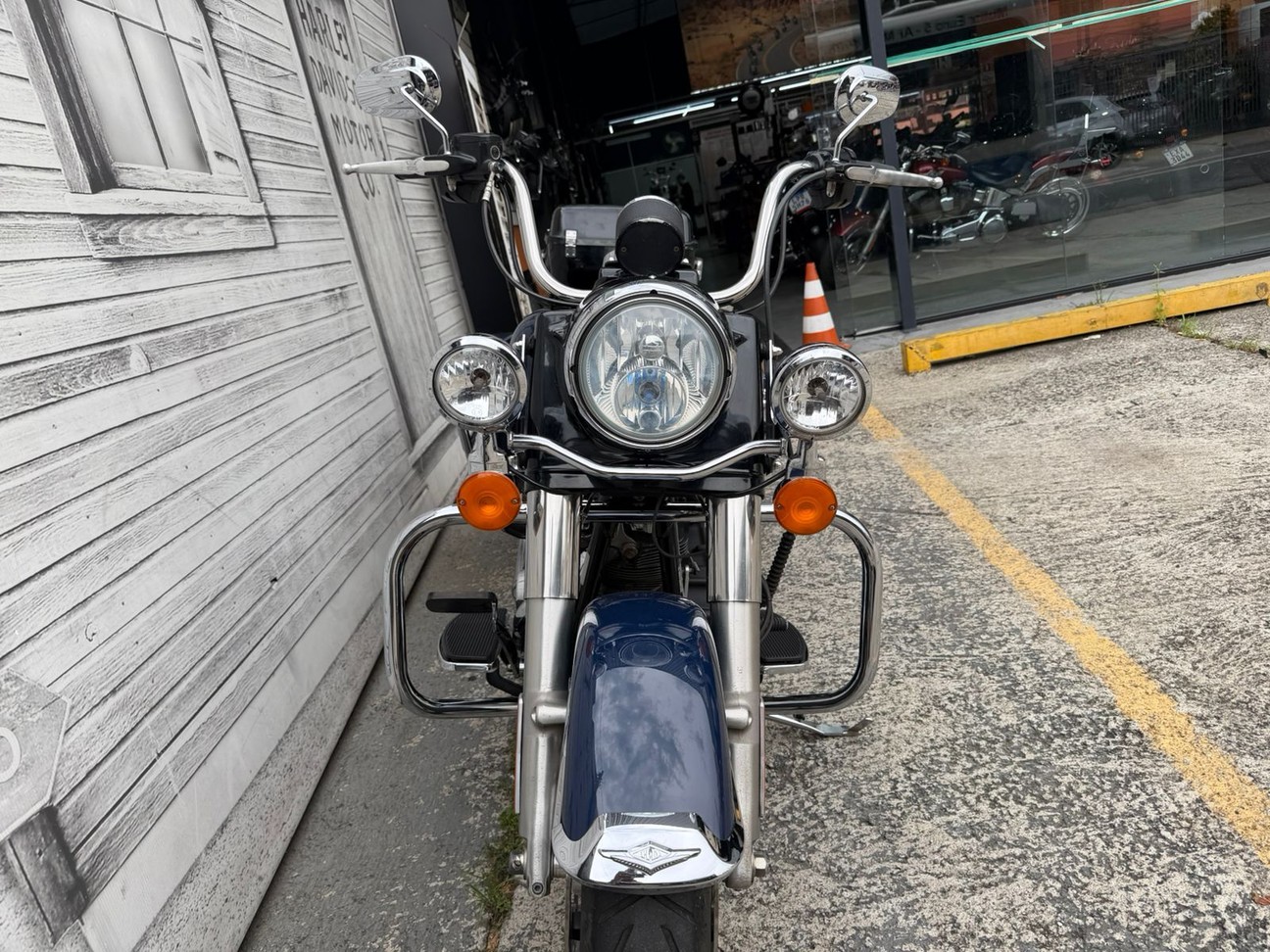 ROAD KING POLICE FLHP 