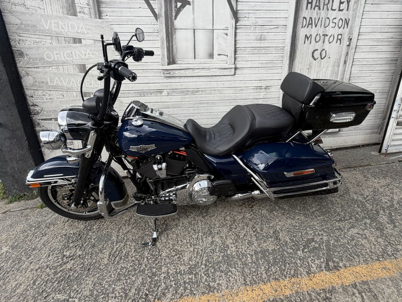 ROAD KING POLICE FLHP 