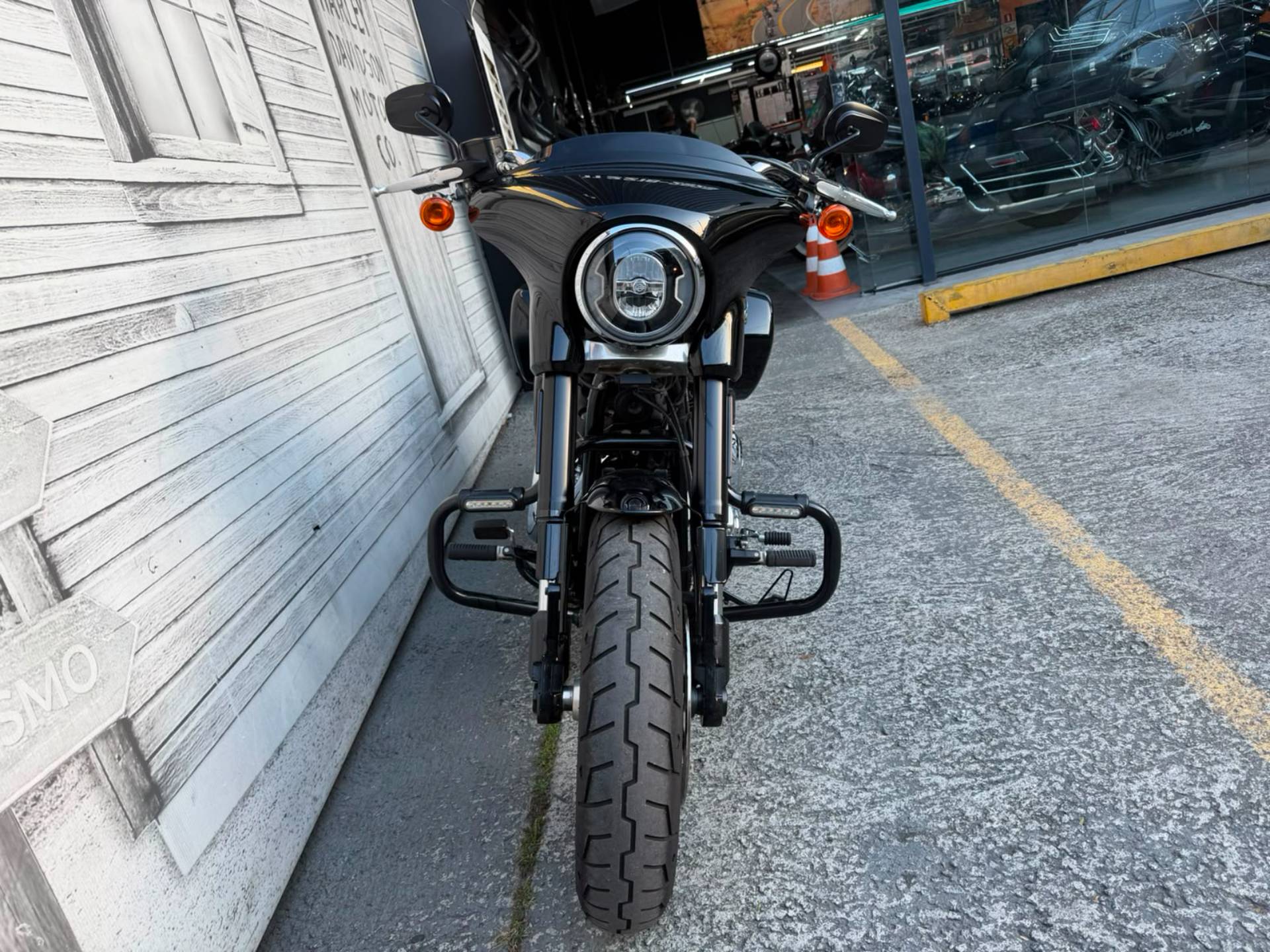 HARLEY-DAVIDSON SPORT GLIDE